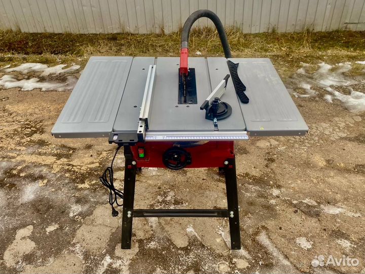 Расипиловочный станок 250 мм RedVerg RD-SS250-2000