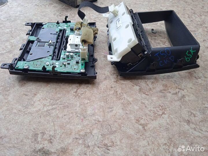 Монитор nissan skyline crossover