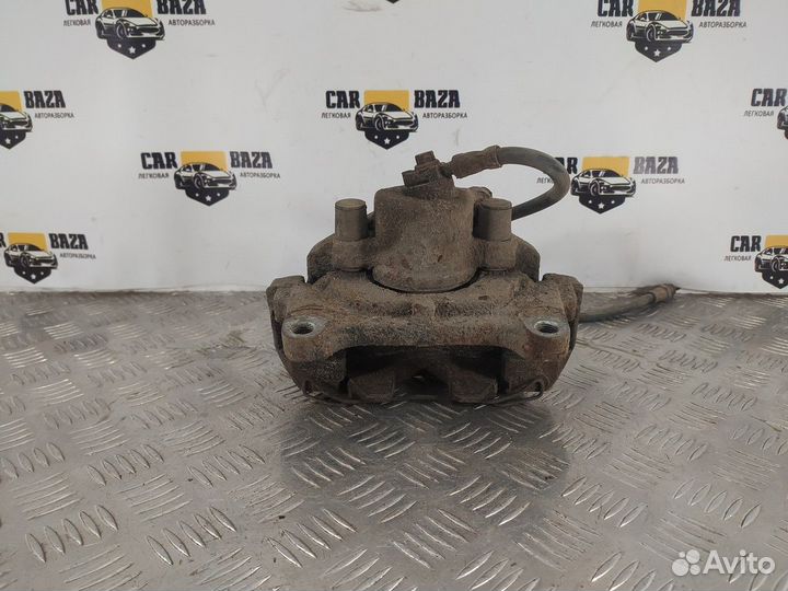 Суппорт передний правый R