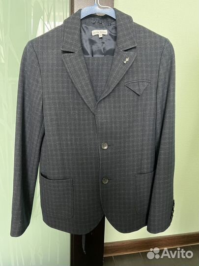 Комстюм на мальчика 146