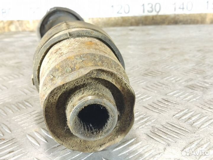 Полуось передняя левая Kia Sportage 1993 2006