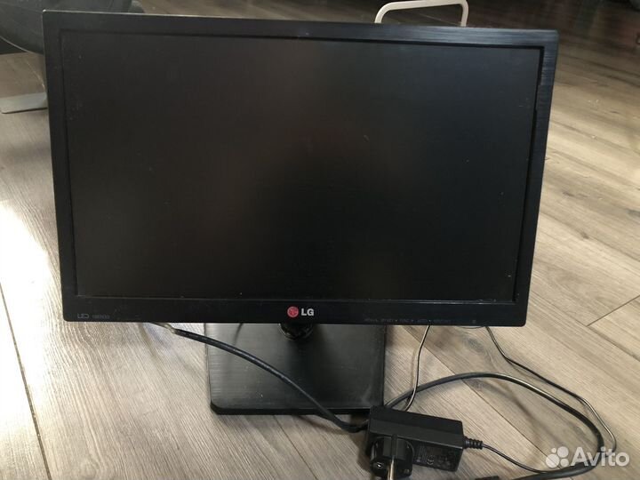 Монитор LG