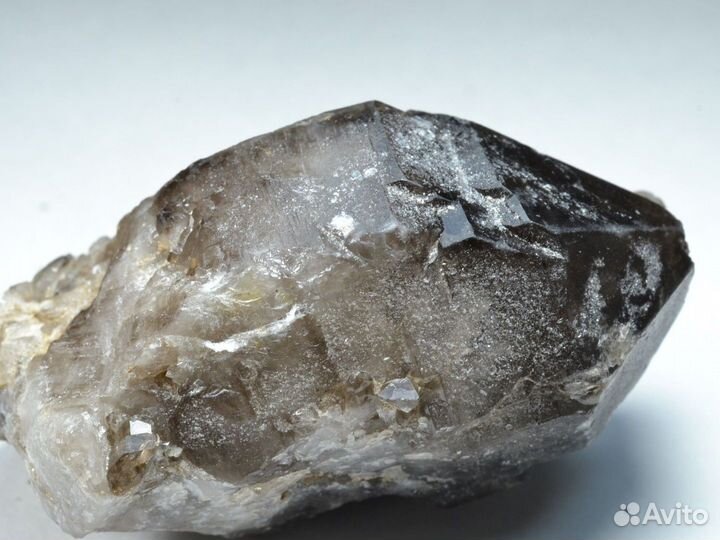 Раухтопаз кристалл 6 см / Минералы