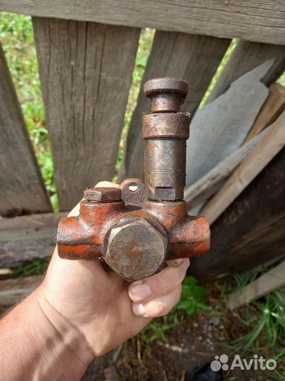 Поршни и другие запчасти