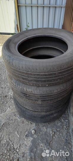 Yokohama BluEarth AE50 215/65 R17