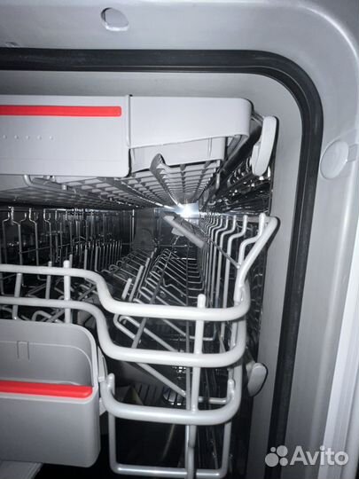 Встраиваемая посудомоечная машина bosch