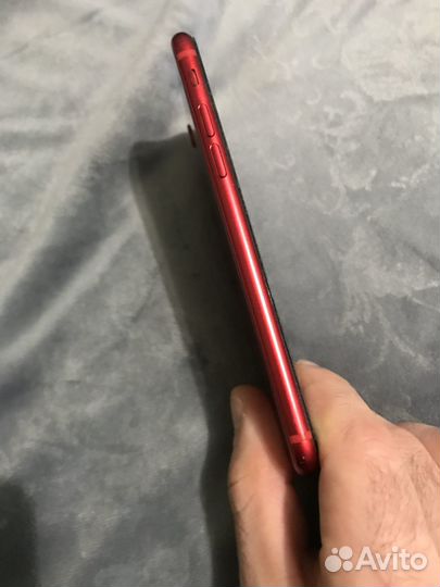 iPhone 8, 64 ГБ