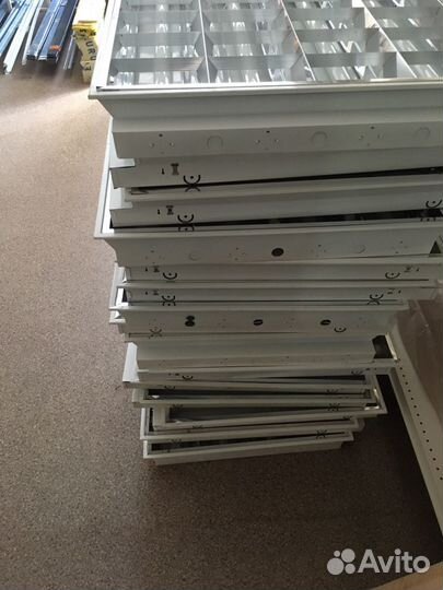 Люминесцентные светильники