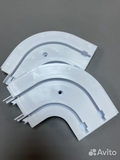 Повороты на потолочный карниз