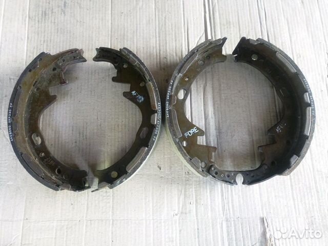 Тормозные колодки, новые 4шт