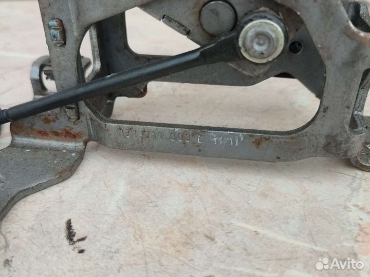 Skoda octavia a5 ручник тормоз