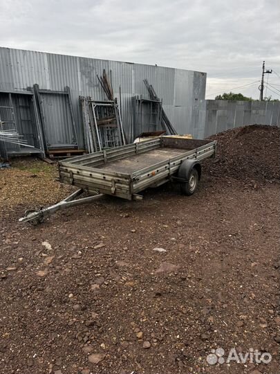 Прицеп легковой