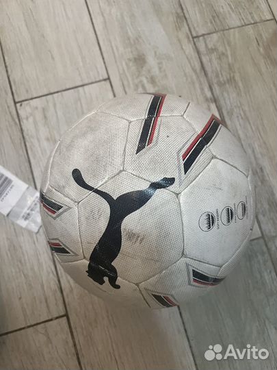 Футбольный мяч