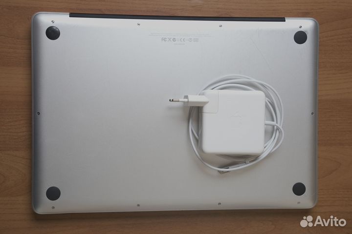 Apple MacBook Pro 15 2010 i5 4gb 480gb ssd