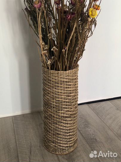 Ваза напольная плетеная