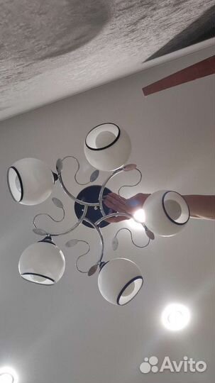 Люстра потолочная