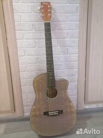 Акустическая гитара