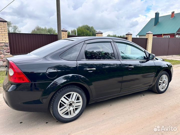 Ford Focus 1.8 МТ, 2009, 299 999 км