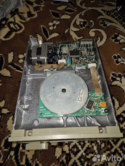 Дисковод 5.25 дюймов