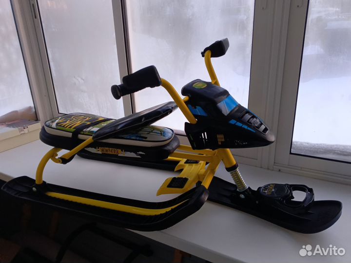 Снегокат Ника Snowpatrol спорт Гонщик