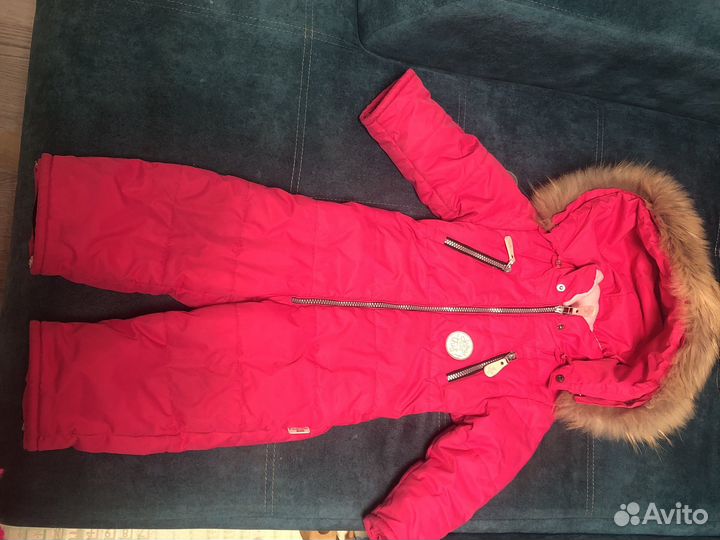 Зимний комбинезон для девочки