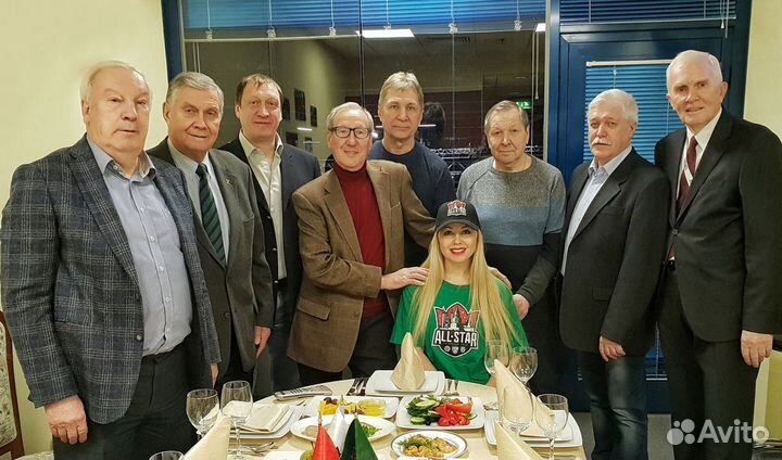 Автограф легенды хоккея СССР Станислава Петухова