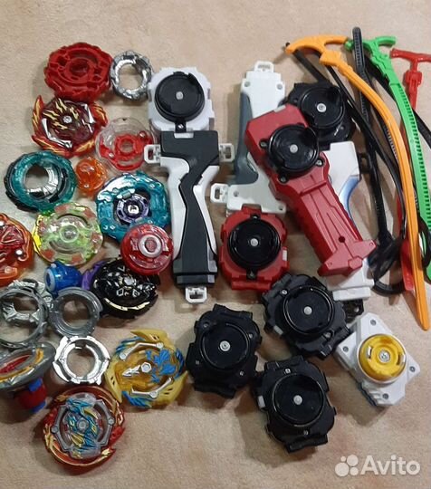 Волчки бей блейд 8шт и арена