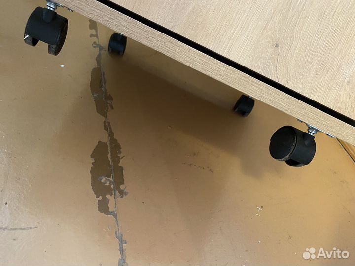 Тумбочка офисная с ящиками