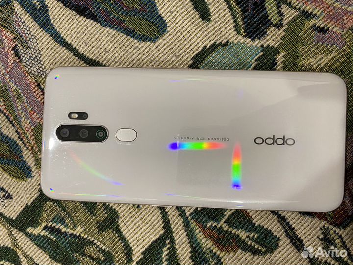 OPPO A35, 4/64 ГБ