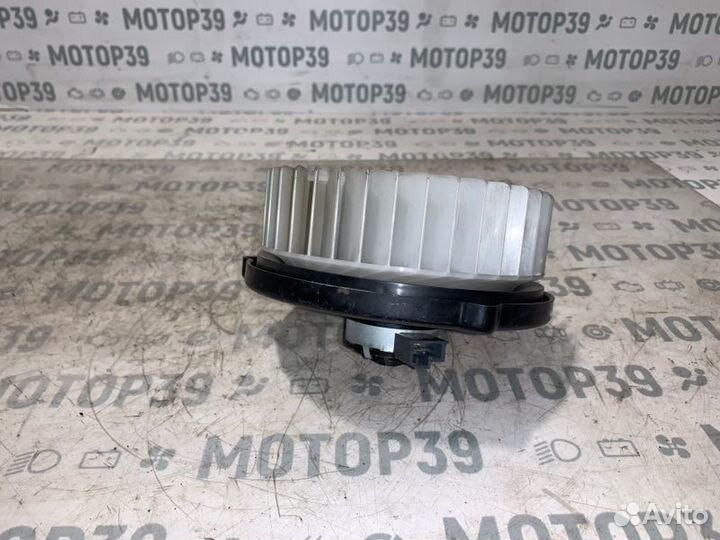 Моторчик печки Lexus Ls430 4.3 I 3UZ-FE 2003