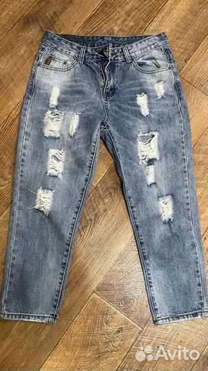 Джинсы женские