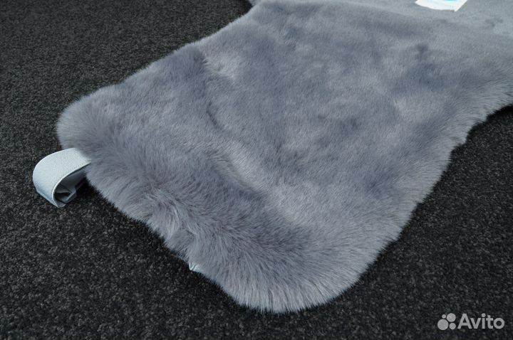 Накидка на сиденье меховая (серая) премиум