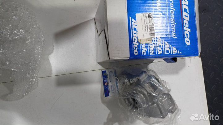 Насос водяной Opel Astra J