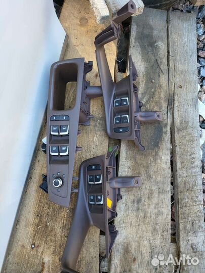 Блок кнопок стеклоподъемников balao brown Audi a8