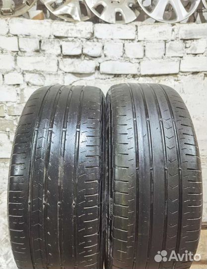 Continental ContiPremiumContact 5 215/55 R17 94W