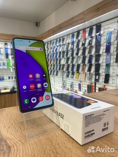 Samsung Galaxy A52