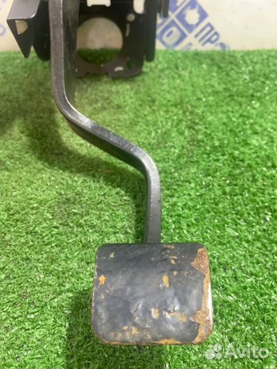 Педаль тормоза Great Wall Hover H2 внедорожник 2.4