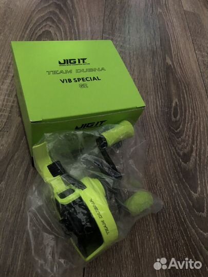 Катушка зимняя jig IT team dubna vib special g2
