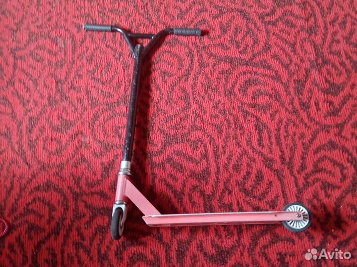 Трюковой самокат