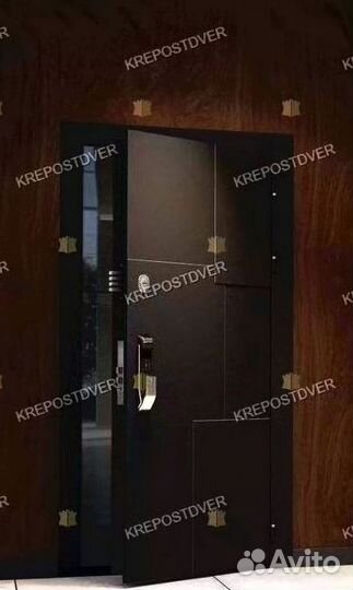 Дверь входная металлическая уличная