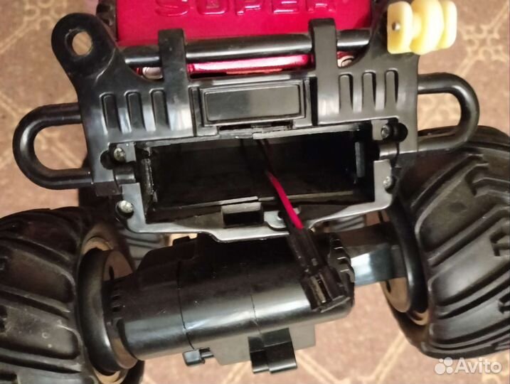 Машина без пульта и батареек б/у