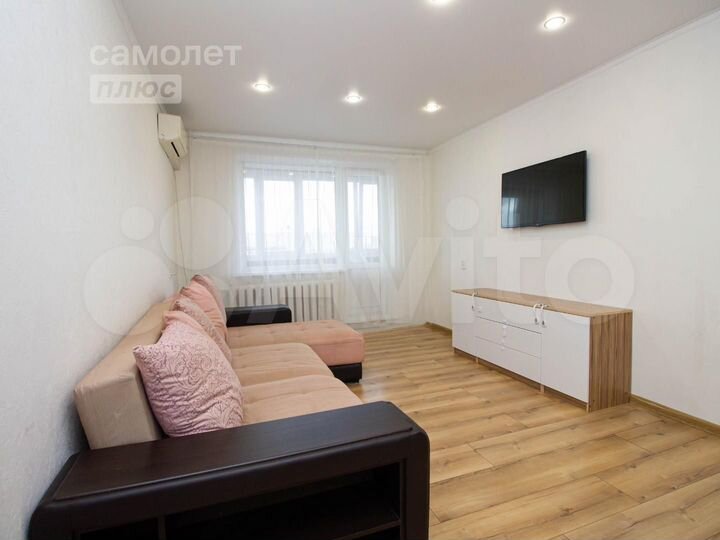 2-к. квартира, 53 м², 9/9 эт.