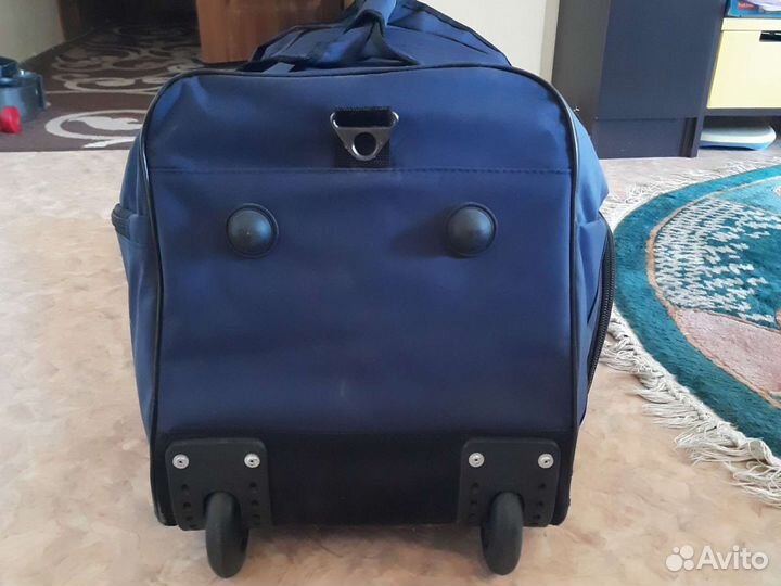 Сумка дорожная на колесах