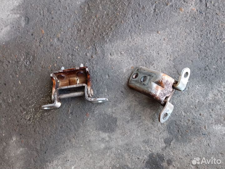 Если зверей задние левые nissan qashqai g11