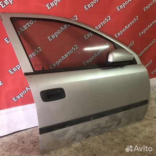 Передняя правая дверь Opel Astra G