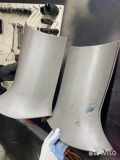 Пластик зад стоек jeep grand cherokee wj