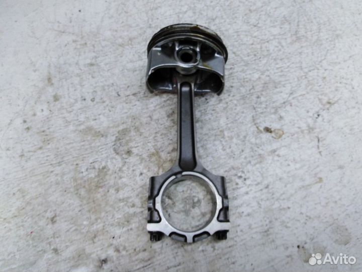 Поршень с шатуном Форд Focus 3