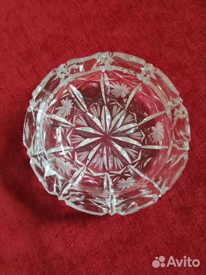 Хрустальная пепельница