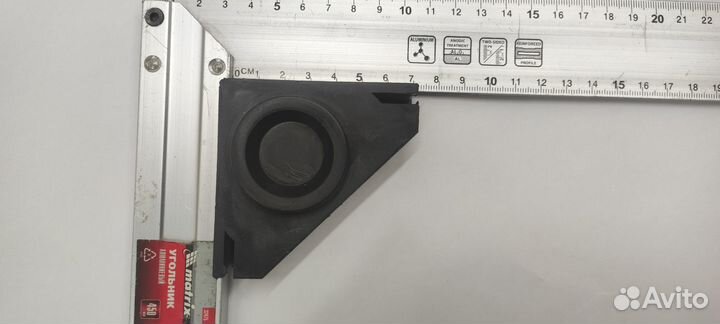 Уголок упаковочный пластиковый