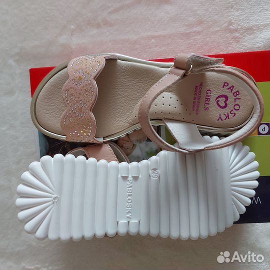 Новые босоножки Pablosky для девочки